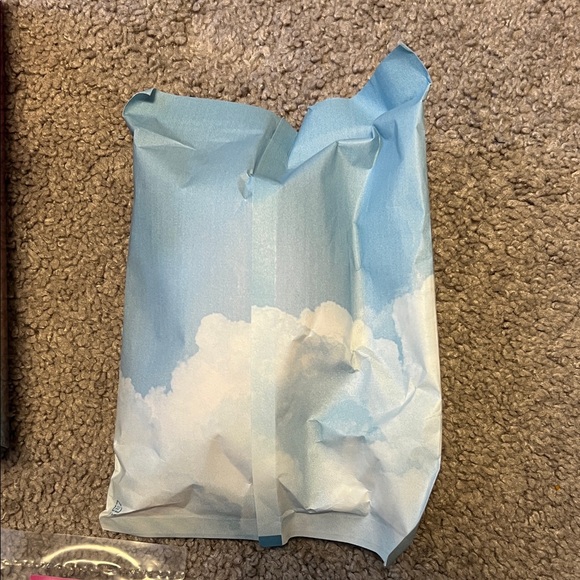 Bratziez Angel Chloe Doll with Accessories - Picture 2 of 4